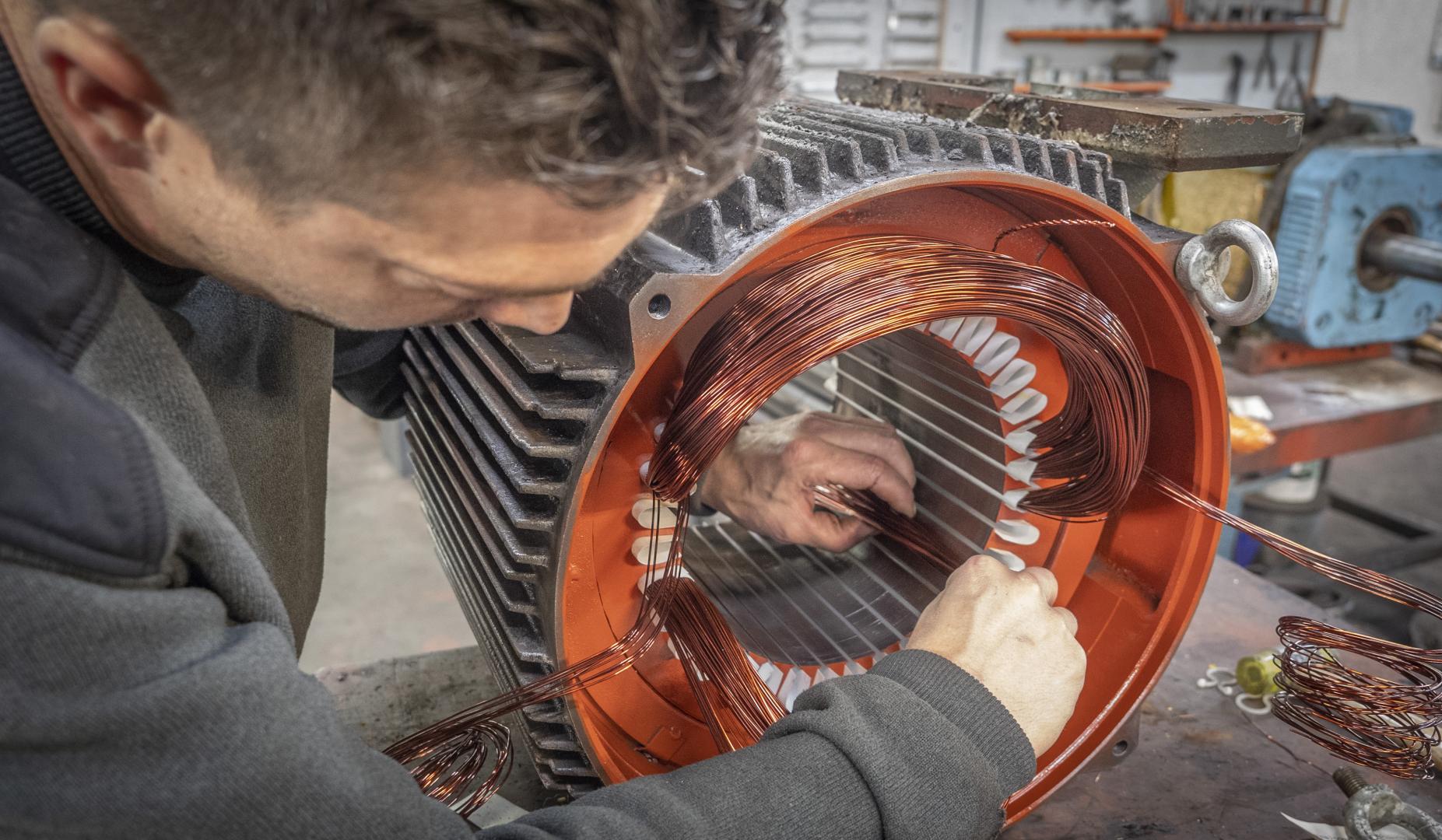 BOBINAGE MOTEUR Réparation de moteur alternatif Saint-Étienne